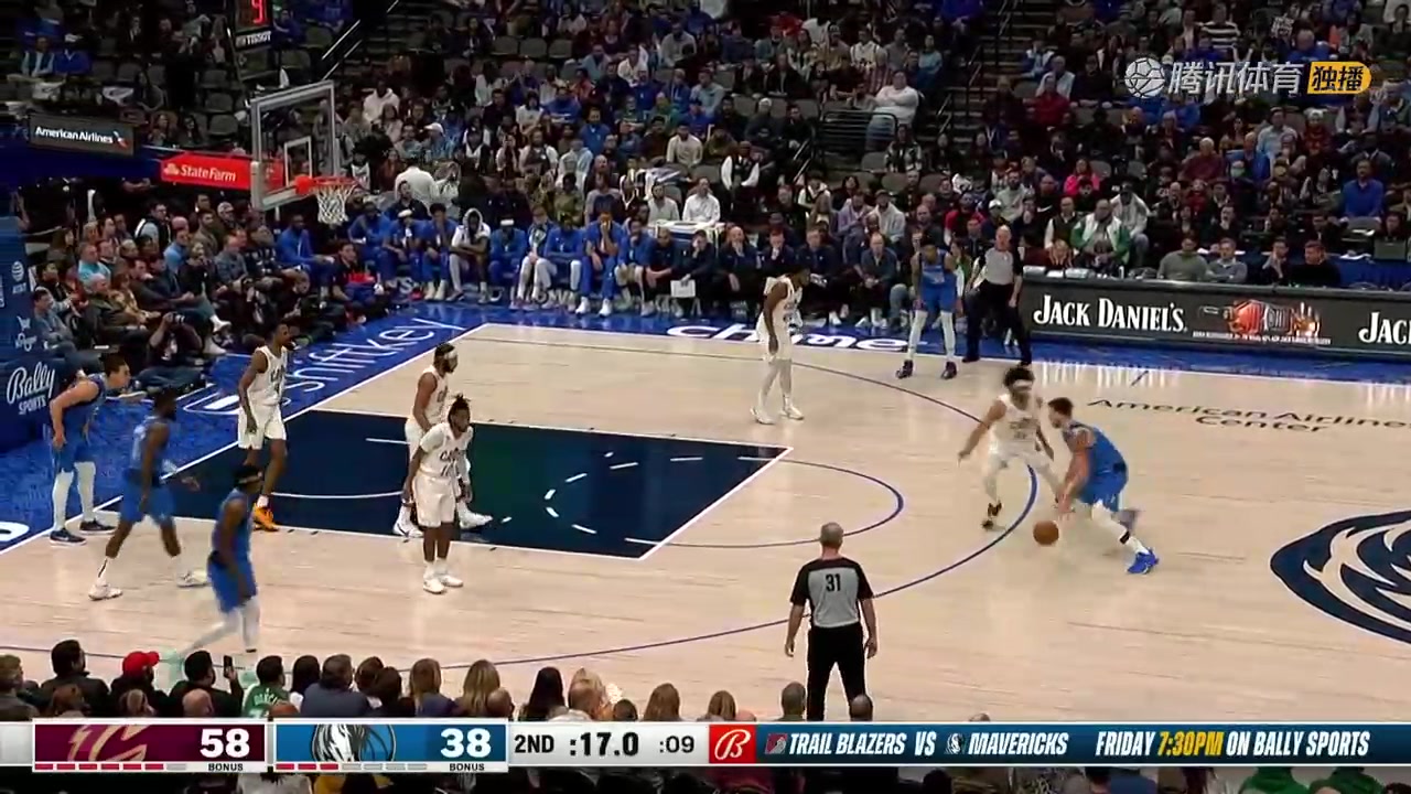 魔術(shù)師附體！東契奇神仙不看人背傳 畢竟周最佳助攻TOP10！