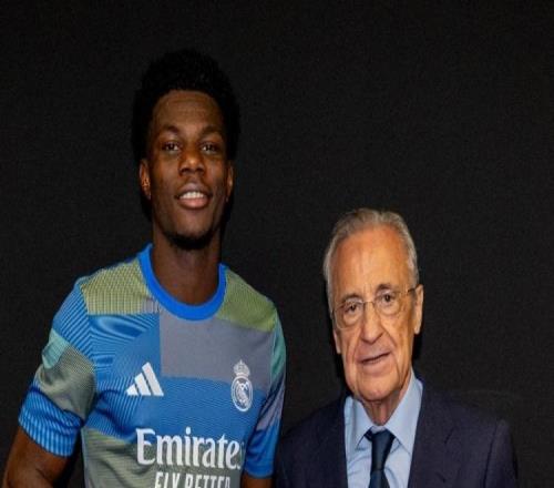 瓊阿梅尼皇馬生涯150場里程碑，獲贈紀(jì)念球衣