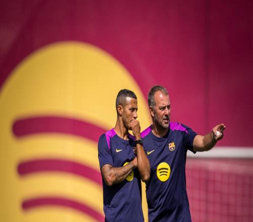 重返巴薩！官方：蒂亞戈正式擔(dān)任弗里克助教