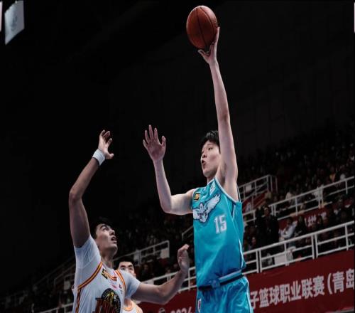 接班楊瀚森！17歲第2場成人比賽砍13+5，青島內線大旗未來他扛