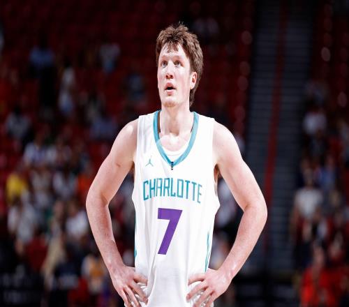 比爾西蒙斯：我敢保證克努佩爾能入選2028美國男籃奧運隊