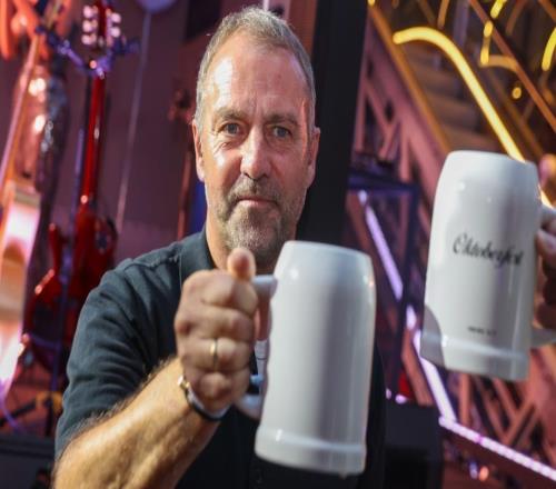 弗里克：我發(fā)誓我們會(huì)為歐冠冠軍而戰(zhàn)，這很難但一定全力以赴