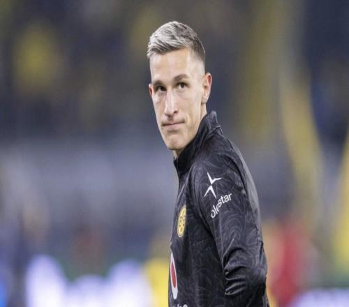 德媒：如于帕在賽季末離隊，拜仁將會考慮引進施洛特貝克