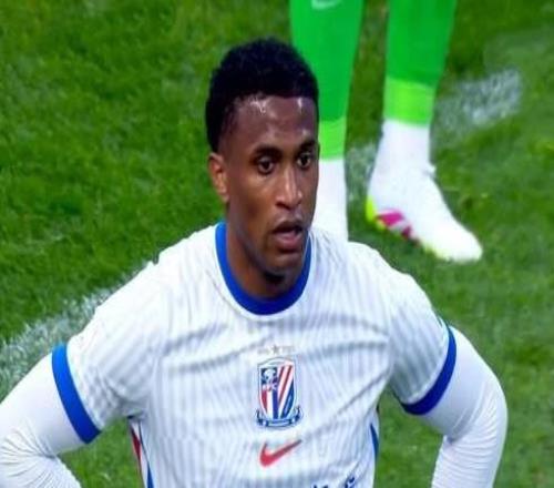 朱辰杰合同剩3個月，別被挖角申花若不奪冠斯帥+外援長約埋隱患