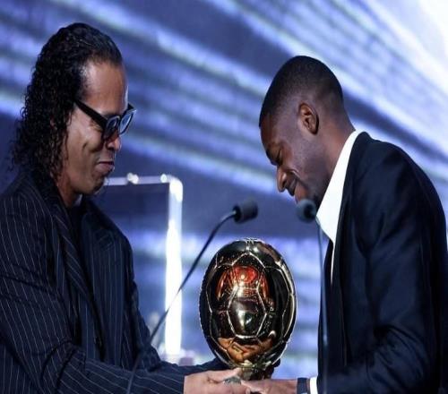 登貝萊：夢(mèng)想成真，感謝在這段旅程中一直支持我的每一個(gè)人